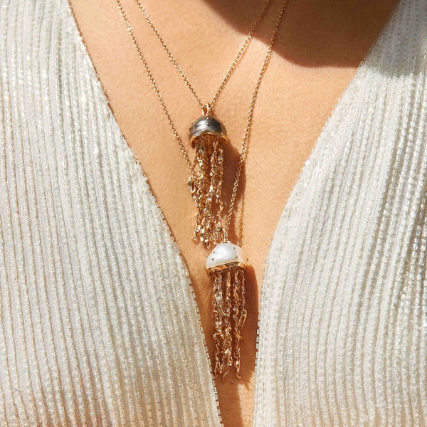 Jellyfish Tahitian Pearl Pendant with Diamonds (Large)